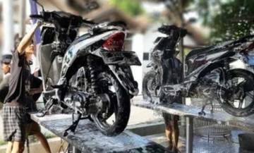 Cuci Motor Matic Perlu Hati-hati