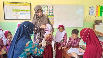 Jaga Generasi Sehat, MIN Sampang Gelar Imunisasi