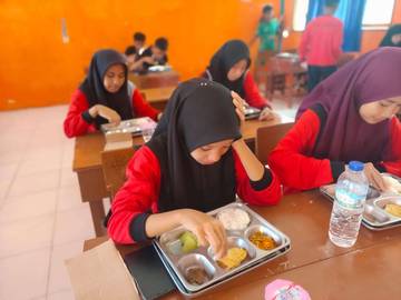 MBG Cegah Stunting dan Kuatkan Ekonomi