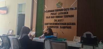 Biaya Haji 2026 Embarkasi Surabaya Turun Tipis