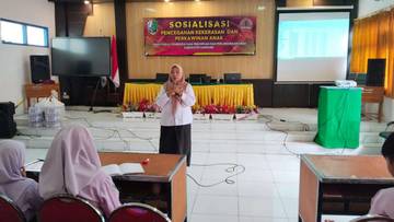 Pemkab Sampang Edukasi Bahaya Pernikahan Dini