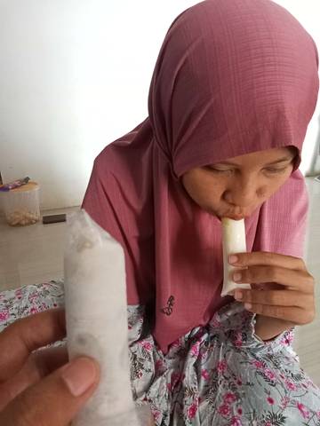 Es Cup-Cup, Jajanan Nostalgia Terkenal di Kalangan Anak-anak