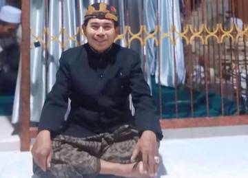Negeri Antah Berantah dalam Kritik Budayawan Sampang