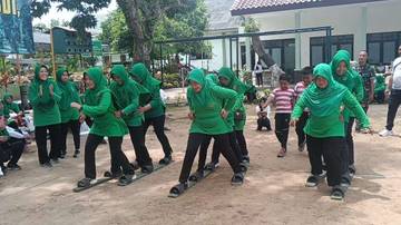 Persit KCK Bangkalan Hidupkan Permainan Tradisional Nusantara
