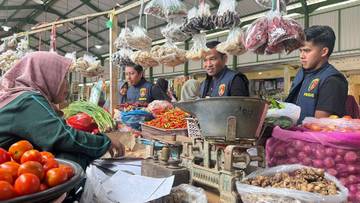 Jelang Ramadan, Harga Cabai Rawit di Sampang Naik