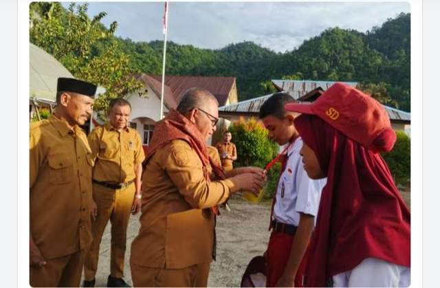 Dibuka Wabup, 1.637 Siswa SD di Buru Selatan Ikuti Ujian Akhir Sekolah 2025