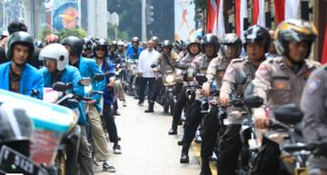 BEM PTNU Dan Polri Gelar Bansos