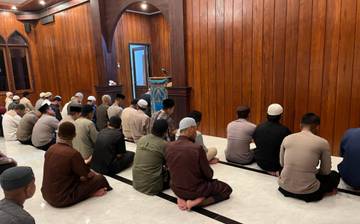 Kapolres Kepulauan Tanimbar Bersama Personel Gelar Safari Ramadhan