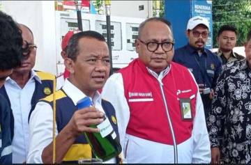 Bahlil Datang ke kota Ambon , cek kualitas BBM di SPBU