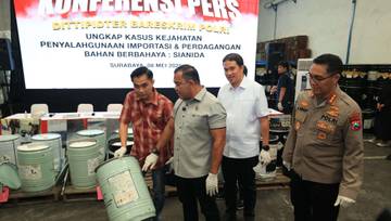 Bareskrim Polri Bongkar Perdagangan Ilegal Sianida Di Surabaya