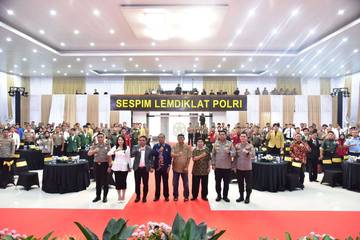 Sespimma Lemdiklat Polri Raih Rekor MURI
