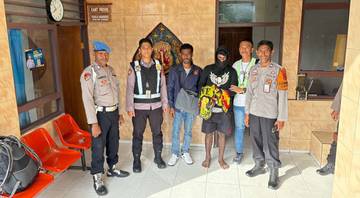 Satgas Ops Damai Cartenz Serahkan Tersangka Iyoktogi Telenggen