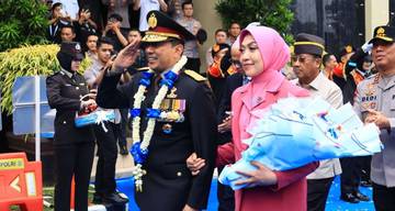 Kapolri Ucap Terima Kasih Kepada Komjen Dofiri