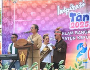  Wakil Bupati Kepulauan Tanimbar Buka Lomba Tnabar Fanewa   