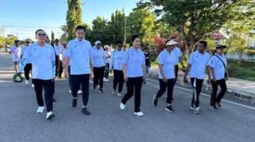 Bupati Tanimbar Menghadiri acara peringatan Hari Kesehatan Nasional (HKN) Ke- 61.