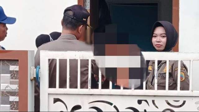 Razia Kos-Kosan, Satpol PP Pati Jaring 3 Pasangan - RRI.co.id