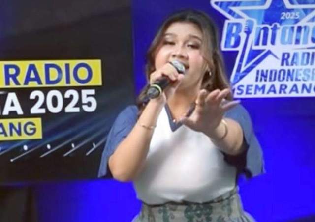 Mahasiswi Universitas Semarang Lolos Bintang Radio Tingkat Nasional 
