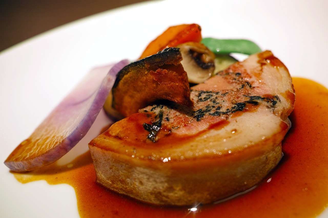 Foie Gras Kelezatan Kontroversial dari Hati Angsa