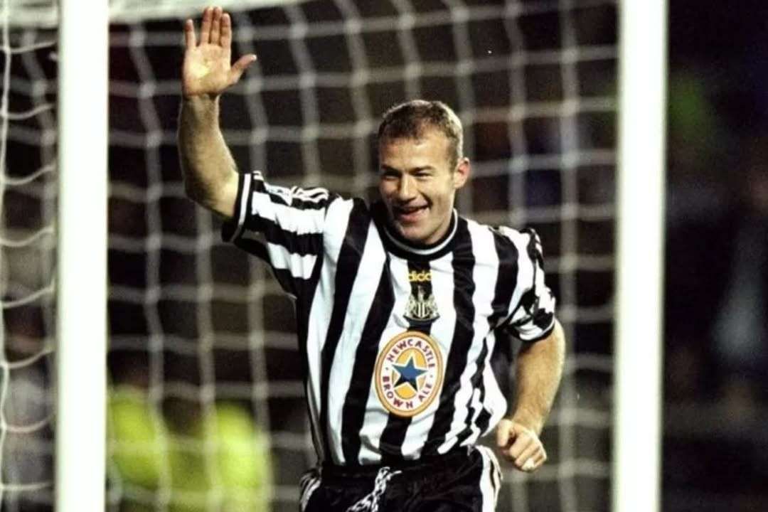 Alan Shearer: Pencetak Gol Terbanyak Liga Premier