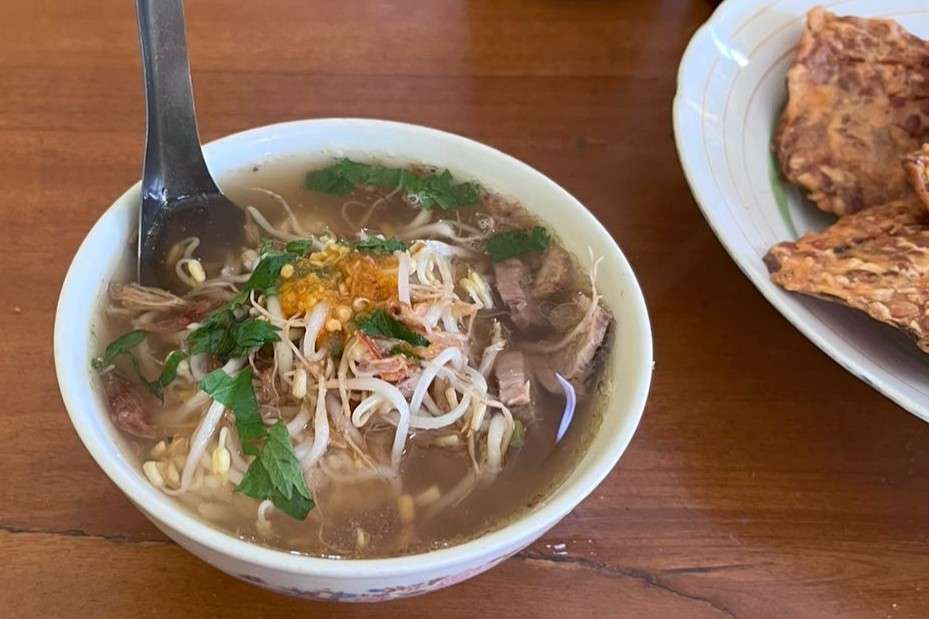 Mencicipi Kenikmatan Soto Daging Sapi di Semarang