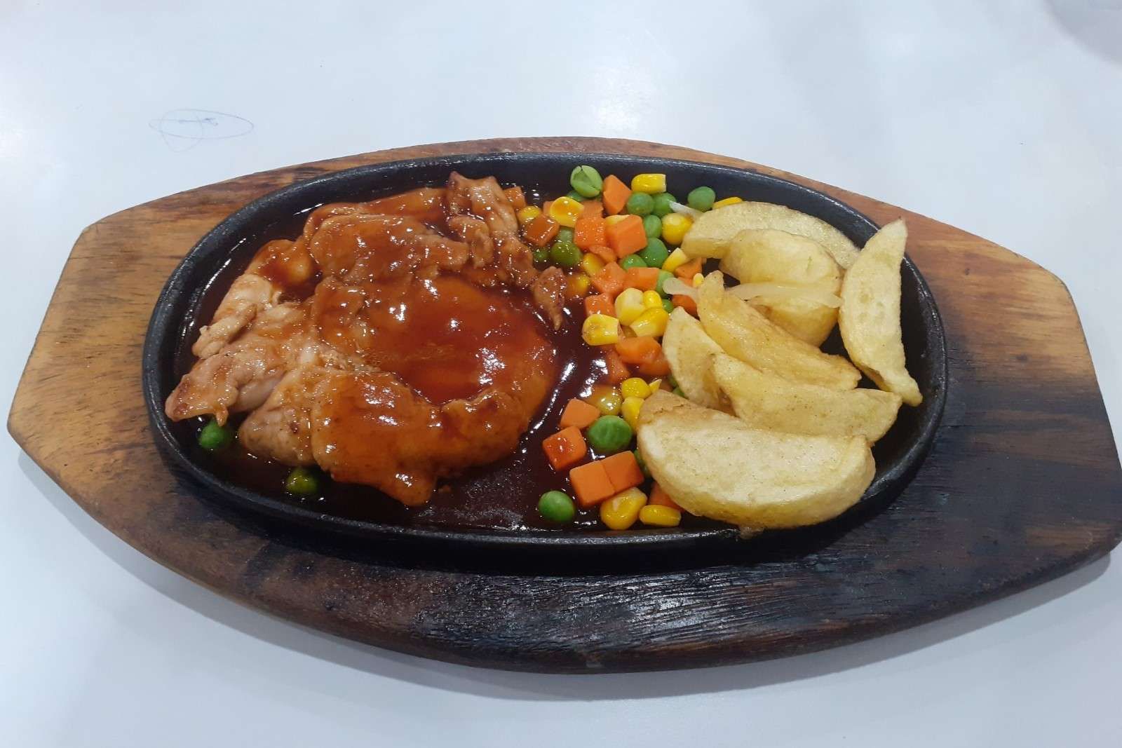 Cara Membuat Saus Barbeque untuk Saus Steak