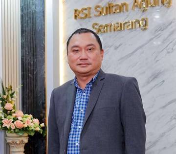 Kontradiksi Filosofis Sumpah Profesi pada Oknum Jahiliyah Ilmiah