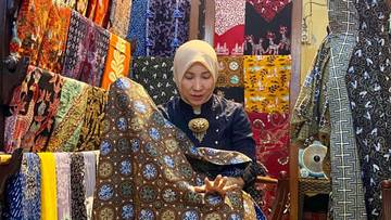 Pertahankan Metode Tradisional, Wastra Batik Semarang Terus Berkembang