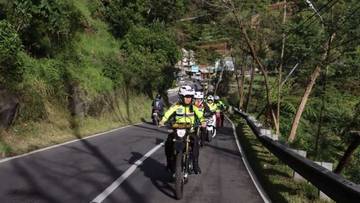 Wisatawan Pemburu Golden Sunrise Dieng Wajib Tertib Parkir 