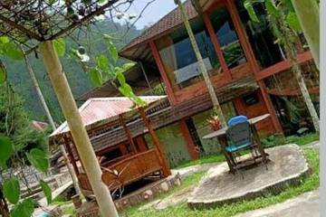 Tips Liburan Hemat Saat Menginap di Vila