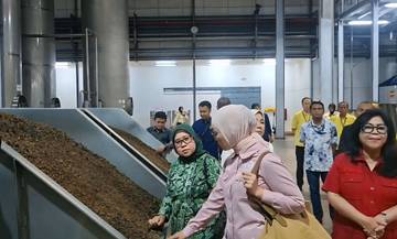 Industri Herbal, Menjanjikan di Tengah Isu Perang Dunia