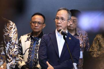Ikuti Standar Global, OJK Tingkatkan Transparansi Pasar Modal