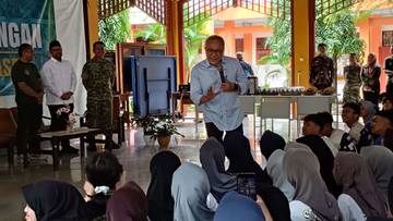 Penuhi Gizi MBG, Zulhas Targetkan Pembangunan Ribuan Kampung Nelayan