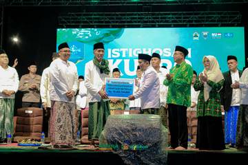 Tingkatkan Kesejahteraan, Guru Madin Batang Terima Dana Pensiun 