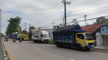 Langgar Jam Operasional di Pantura, Belasan Truk Ditilang