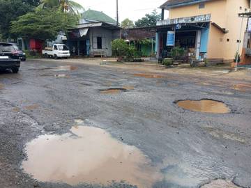 Rusak Parah, Jalan Sekuro–Mlonggo Segera Diperbaiki
