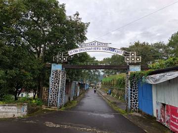 Kunjungan Menurun, Wisata Grojogan Sewu Lesu di Akhir Pekan