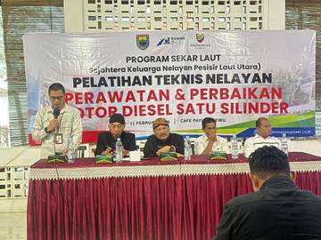Dorong Kemandirian,  PLTU Batang Bekali Nelayan Keahlian Mesin Kapal