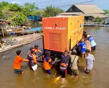 Belasan Pompa Dikerahkan Tangani Banjir Pekalongan
