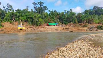 Tambang Emas Ilegal Berkedok Normalisasi Sungai Marak di Kubar