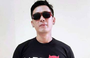 Bassist Grup Band Tipe-X Akui Kelezatan Durian Kutai Barat