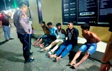 Pelaku Pengeroyokan di Kubar Didenda Adat Ratusan Juta