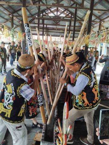 Ritual Mecaq Undat Kembali Digelar, Warga Dayak Kenyah Padati Lamin Adat