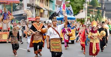 33 Komunitas Ramaikan Parade Budaya Nusantara di IKN