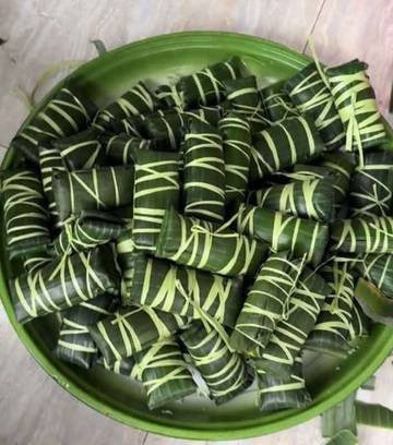 Buras, Kudapan Khas Sulawesi yang Digemari di Kutai Barat