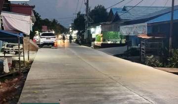 Warga Nikmati Jalan Dimbak Melak Ilir Mulus