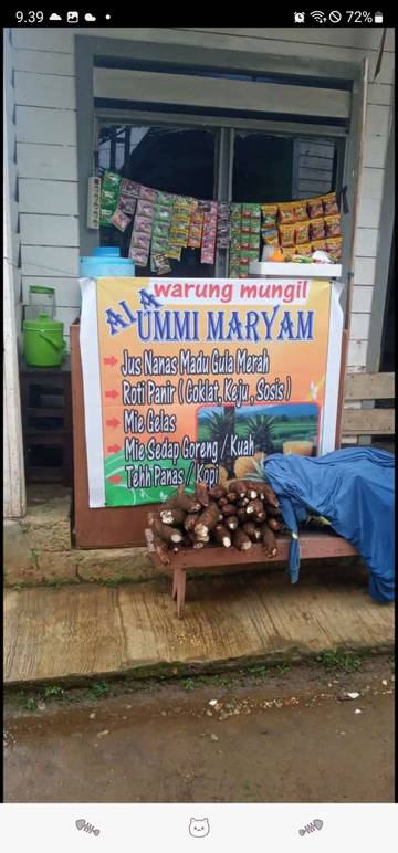 Warung Mungil Ala Ummi Maryam Tetap Diminati