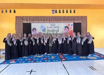  Semarak Bulan Bahasa di SD Kreatif Cendekia
