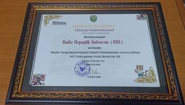 RRI Sendawar Raih Penghargaan Liputan Dahau Kutai Barat