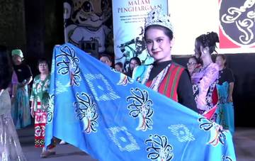 Pemkab Kubar Kembangkan Batik Tangan Dorong Ekonomi Kreatif