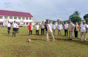 Bupati Frederick Edwin Dukung Pembinaan Atlet Muda Kubar